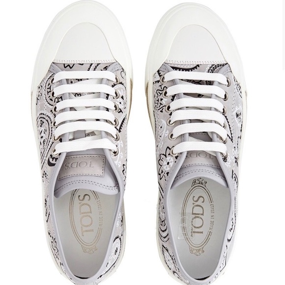 TODS women’s paisley/bandana print sneakers - Picture 4 of 4